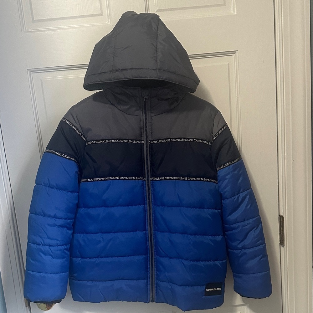 Calvin Klein Kids Puffer Jacket in Blue and Black